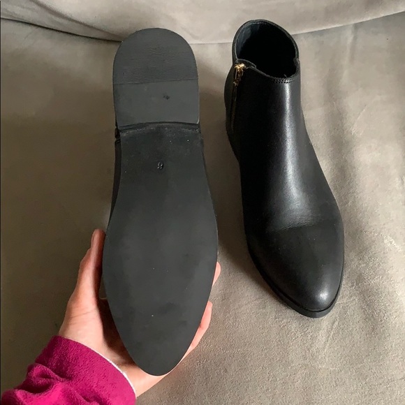 Nisolo Lana Ankle Boot 6 - Picture 4 of 4